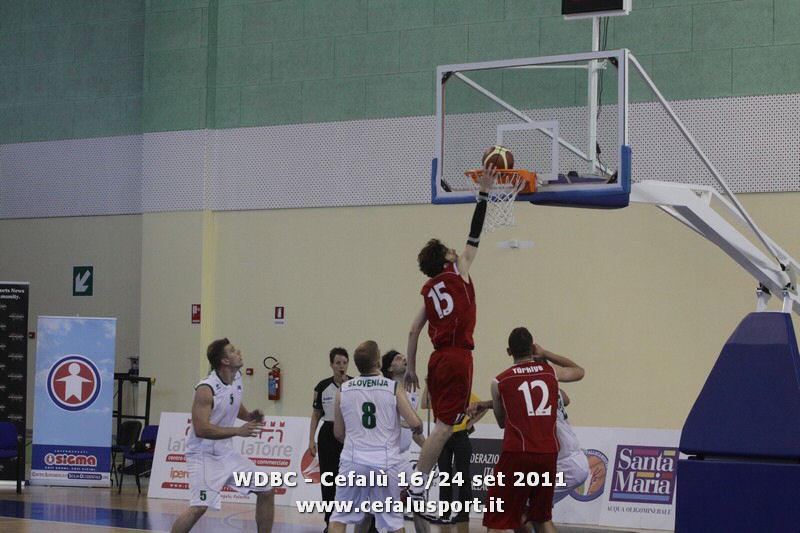 110923 basket 146_tn.jpg